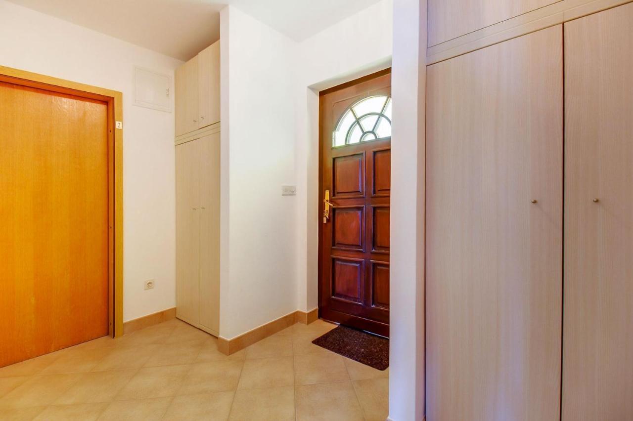 Apartments With A Parking Space Mali Lošinj Exterior foto
